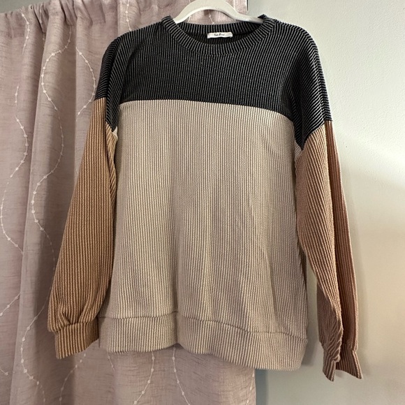 Crew Neck Cream/Black/Brown Ribbed Sweater Pullover - Bundle and Save! - Picture 2 of 3